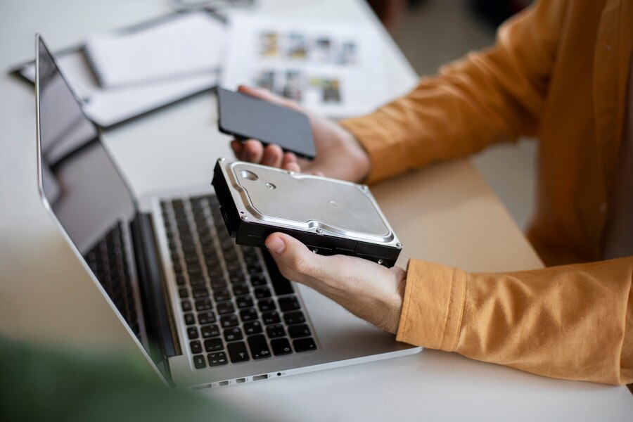 man-using-external-storage-used_2.jpg